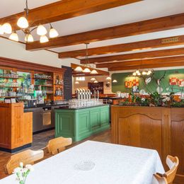 Gemütlicher Gastraum