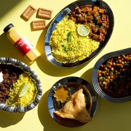 © Christine Volgger Das und vieles mehr gibt's in der Indian Night Canteen