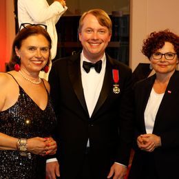 Susanne Kraus-Winkler, U.S. Botschafter Art Fisher und Elisabeth Zehetner