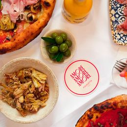 Pizza & Amore