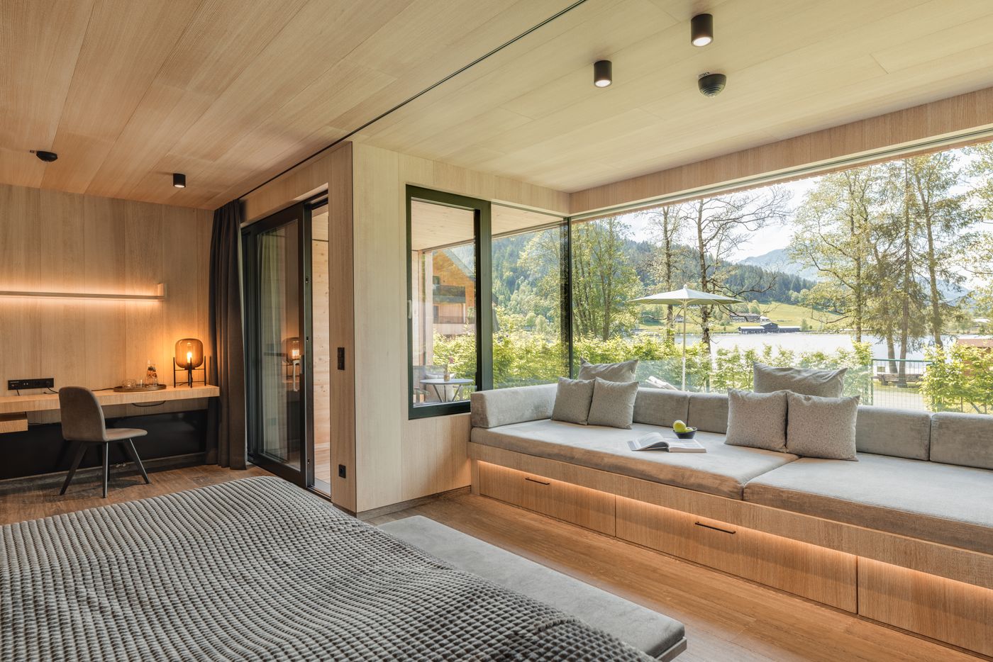 Alpenhotel Kitzbühel, Jukka Pehkonen