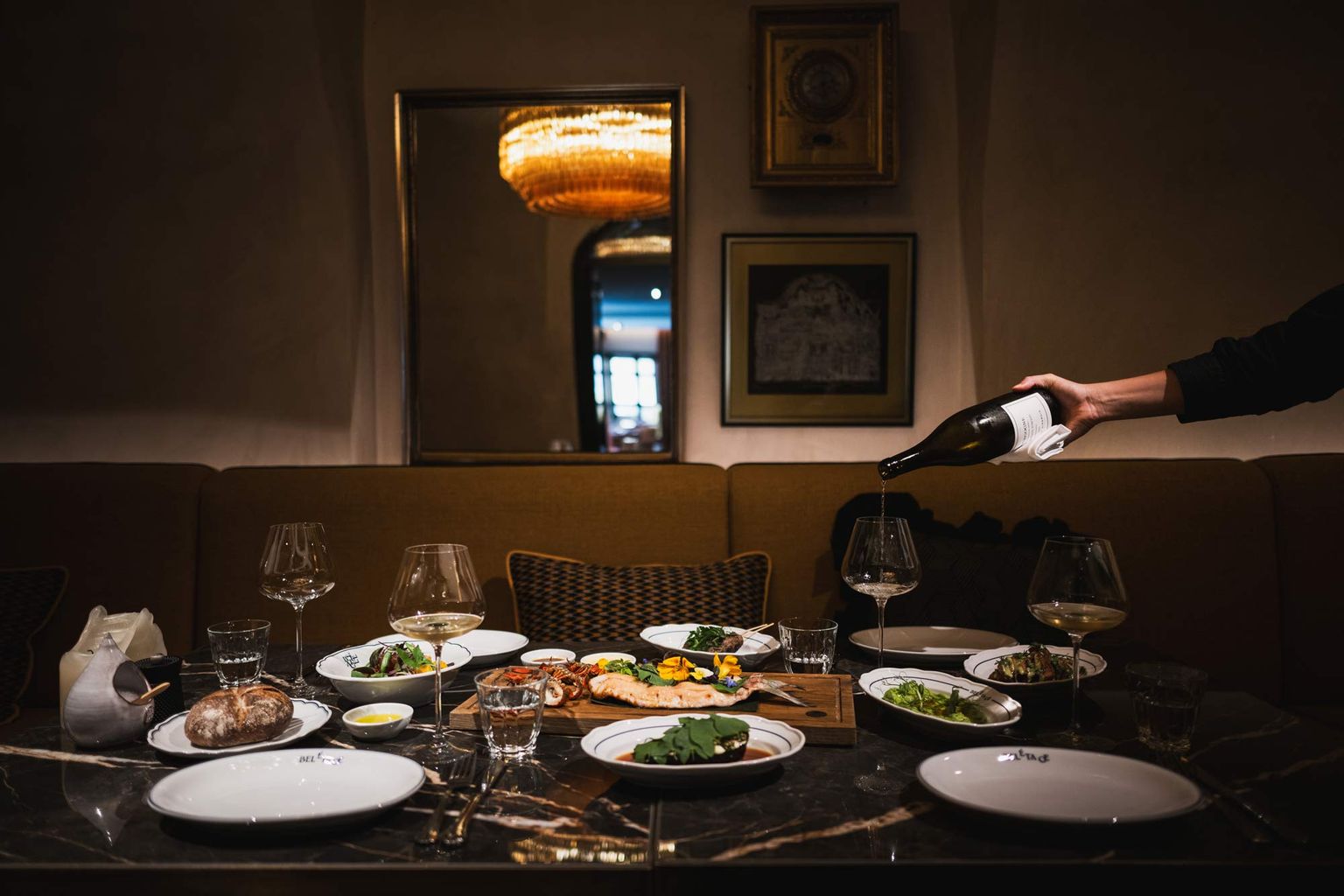 Casual Dining & Food Sharing in der Belétage