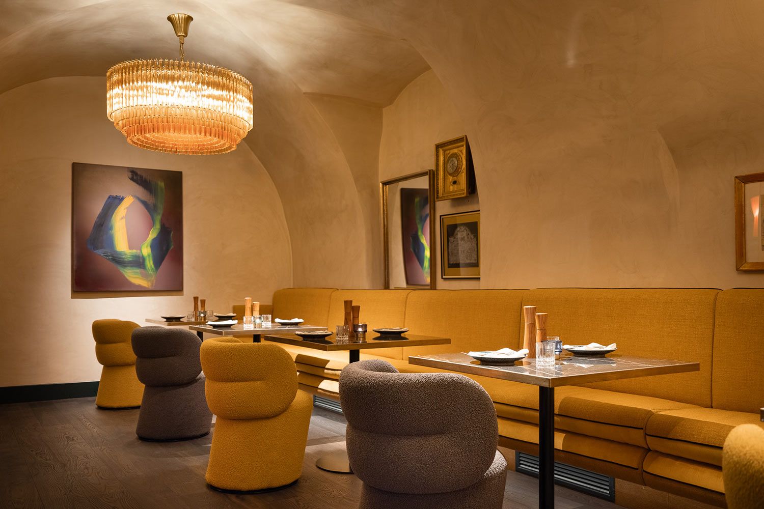 Belétage - casual dining & food sharing