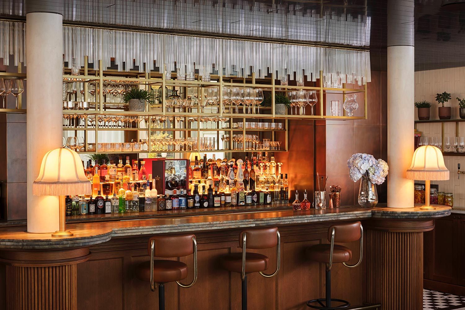Neue Hoheit Bar