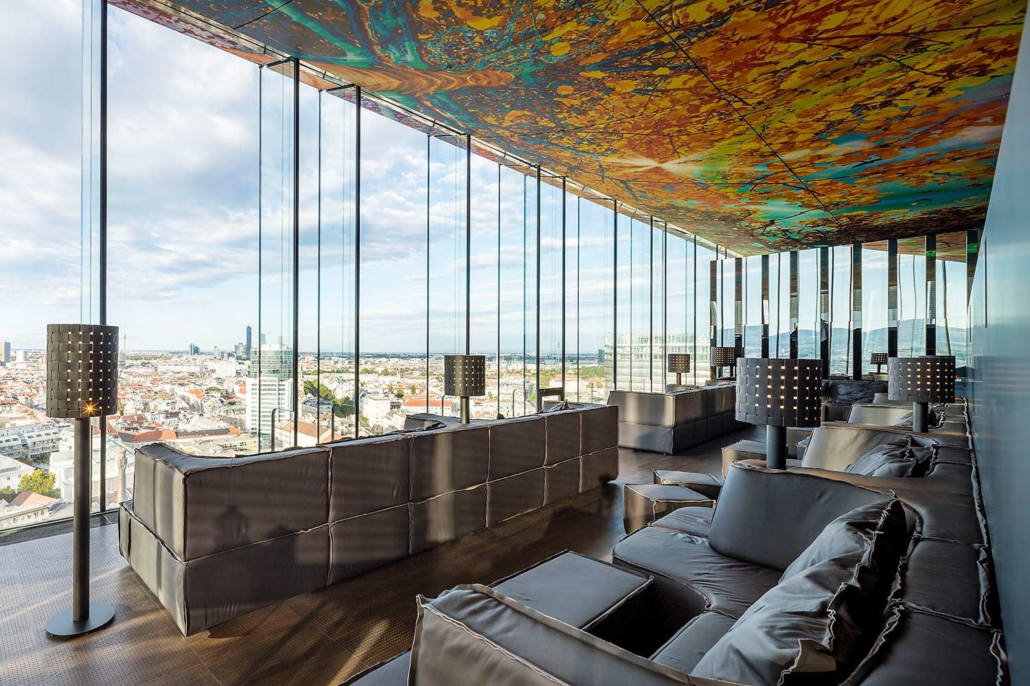 Rupert Steiner for BEHF Die Lounge