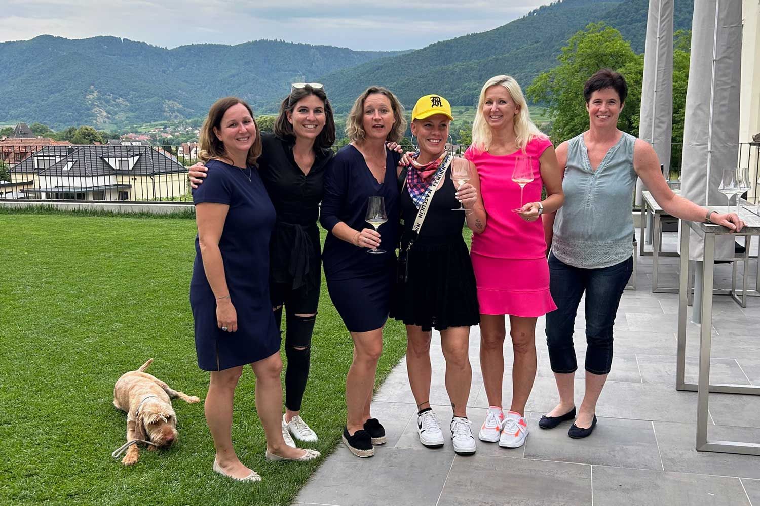 Silvia Beier, Maria-Louise Pieler, Jenny Lang, Pink, Annika Kaspar, Martha Nothnagel.