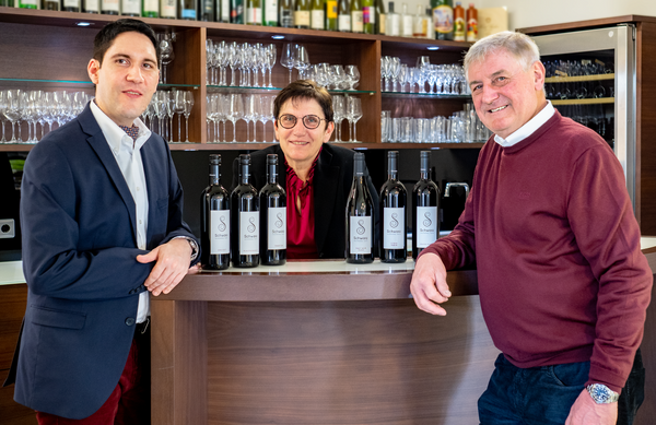 SCHWARZ Bio-Weingut & Handelsunternehmen