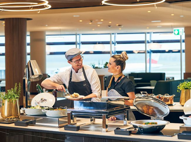 © Flughafen Wien | Vienna Lounge Hausmannskost und vieles mehr in der Vienna Lounge