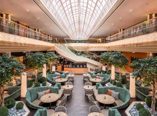 © Vienna Marriott Hotel Blick in die Lobby