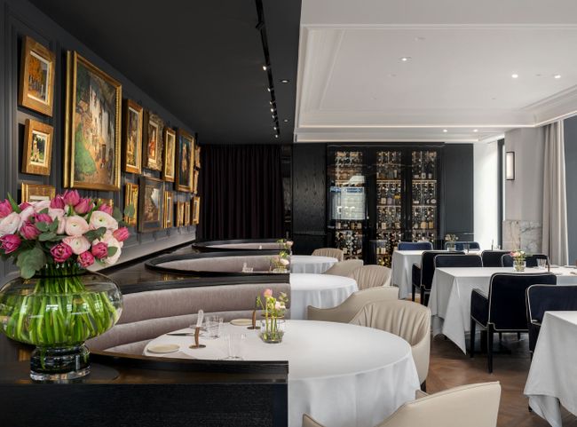 © The Amauris Vienna Restaurant Glasswing