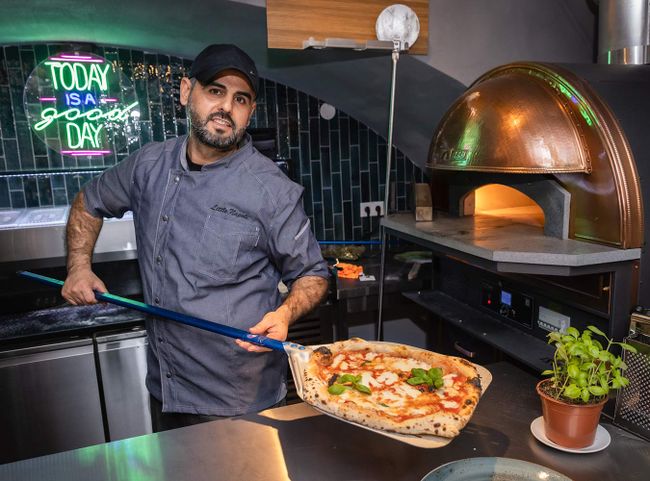 © Robin Consult / Fellner Pizzaiolo Alessandro Constantino