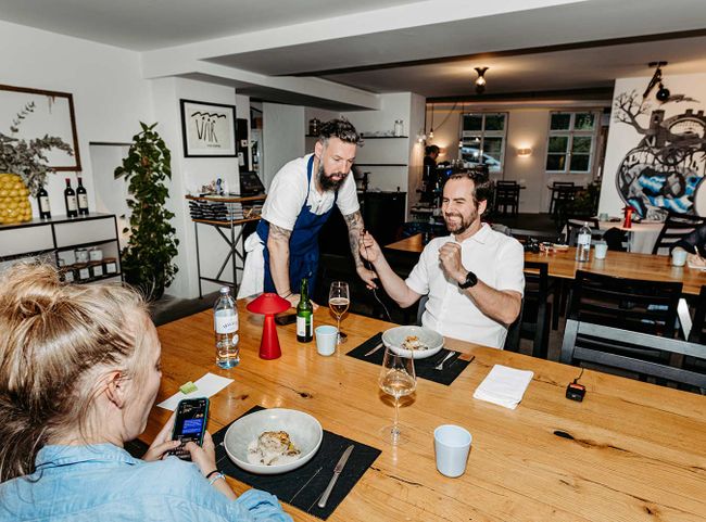 © Kathrin Gollackner "Fressen und gefressen werden" bei Martin Kilga