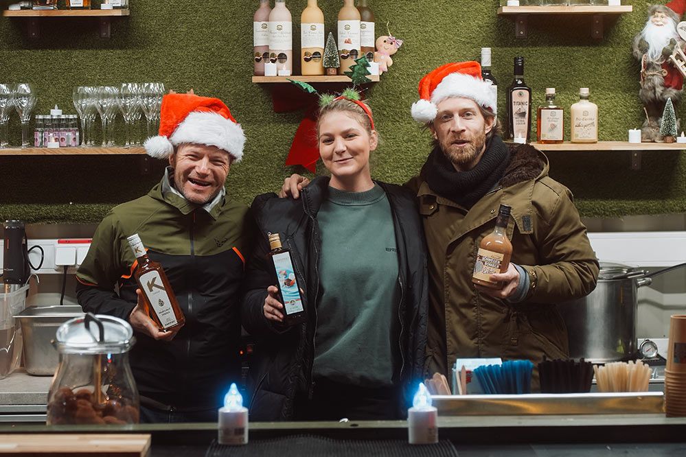 Mario Kraus, Tamara Pöschl und Dani Schober im Christkindl Express